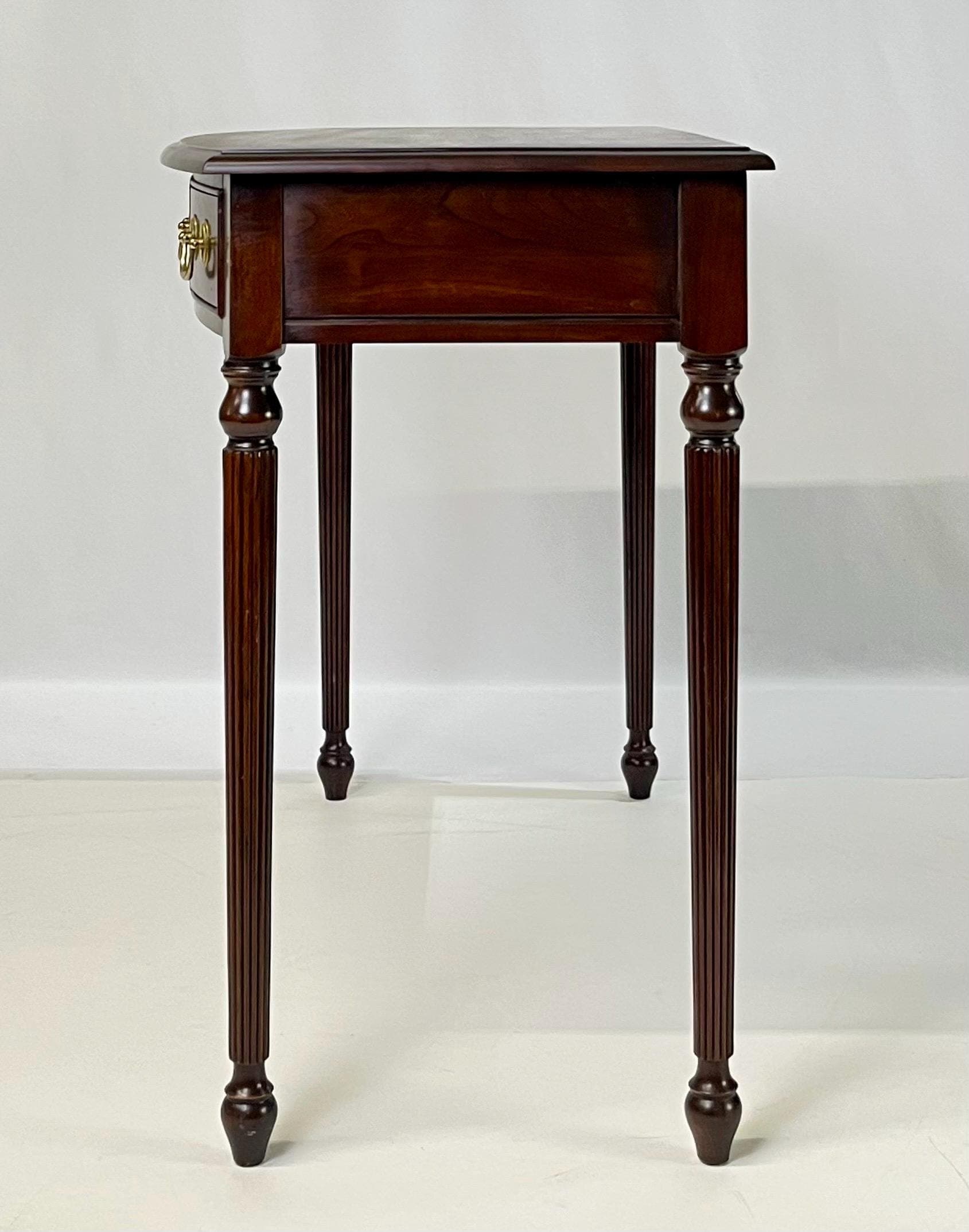 Harden Furniture "Circa 1991" Collector's Edition Cherry Bowfront Console / Writing Desk - Thumbnail 11