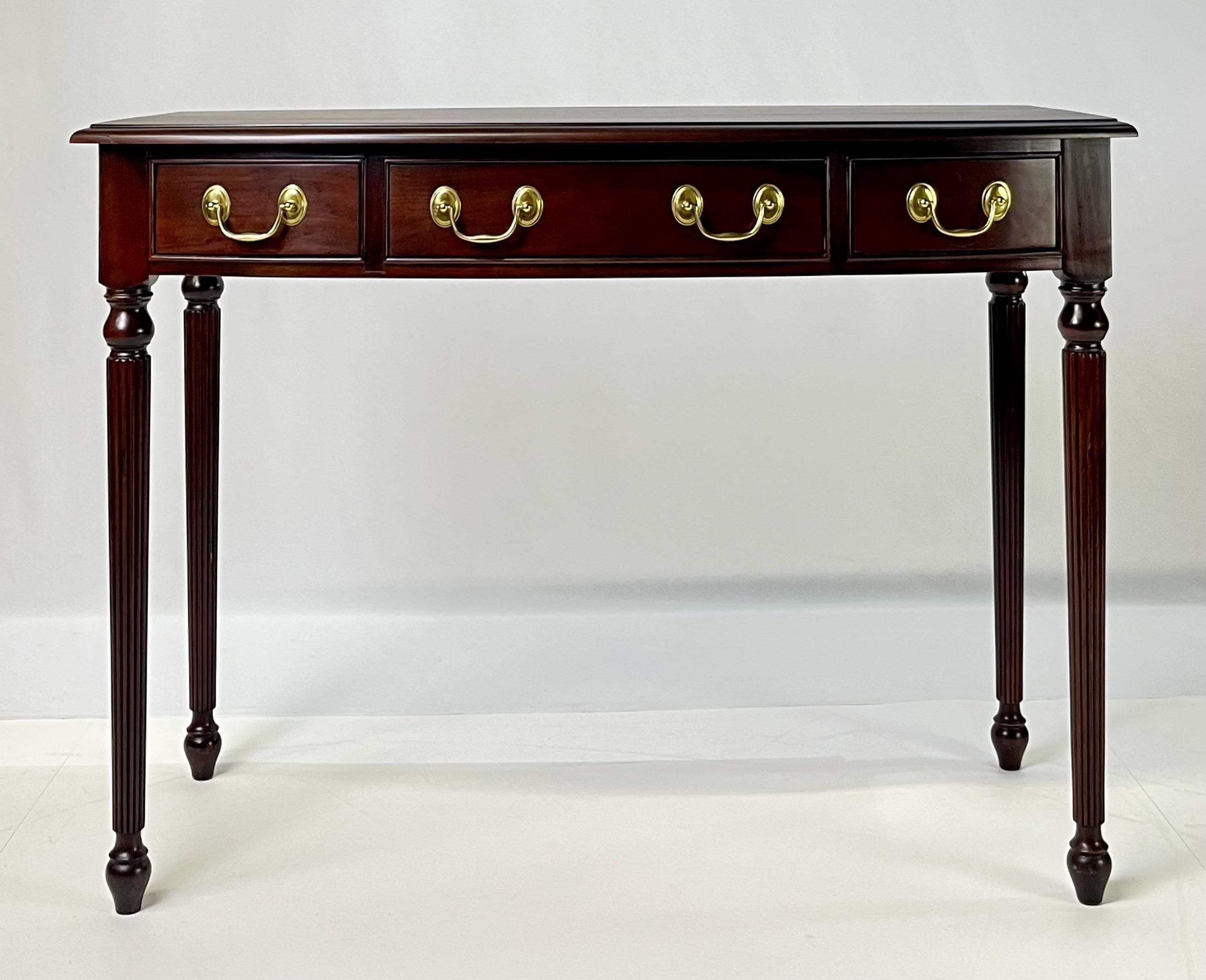 Harden Furniture "Circa 1991" Collector's Edition Cherry Bowfront Console / Writing Desk - Thumbnail 3