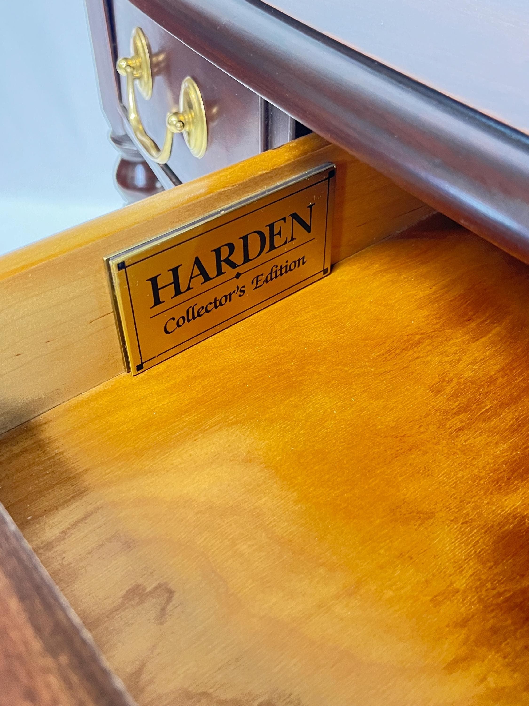 Harden Furniture "Circa 1991" Collector's Edition Cherry Bowfront Console / Writing Desk - Thumbnail 5