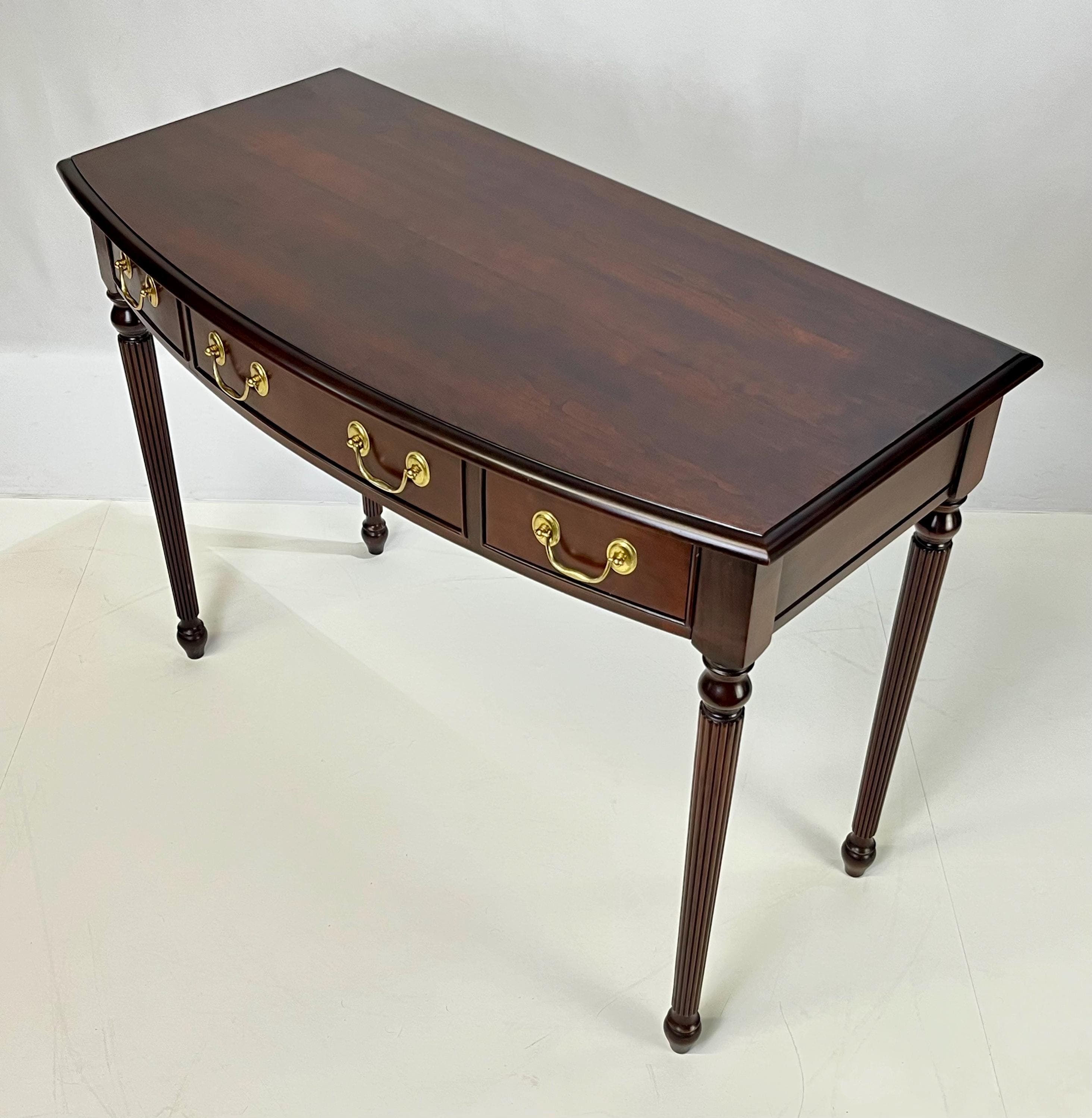Harden Furniture "Circa 1991" Collector's Edition Cherry Bowfront Console / Writing Desk - Thumbnail 10