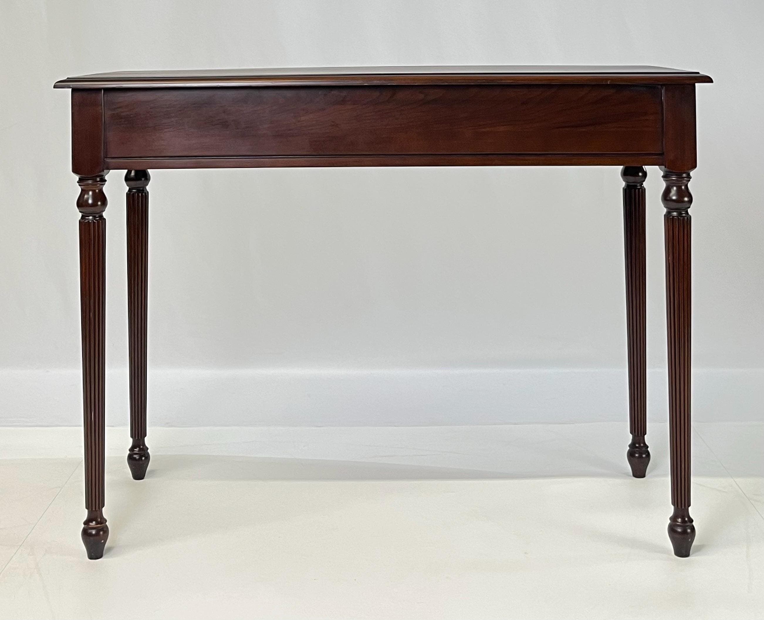 Harden Furniture "Circa 1991" Collector's Edition Cherry Bowfront Console / Writing Desk - Thumbnail 12