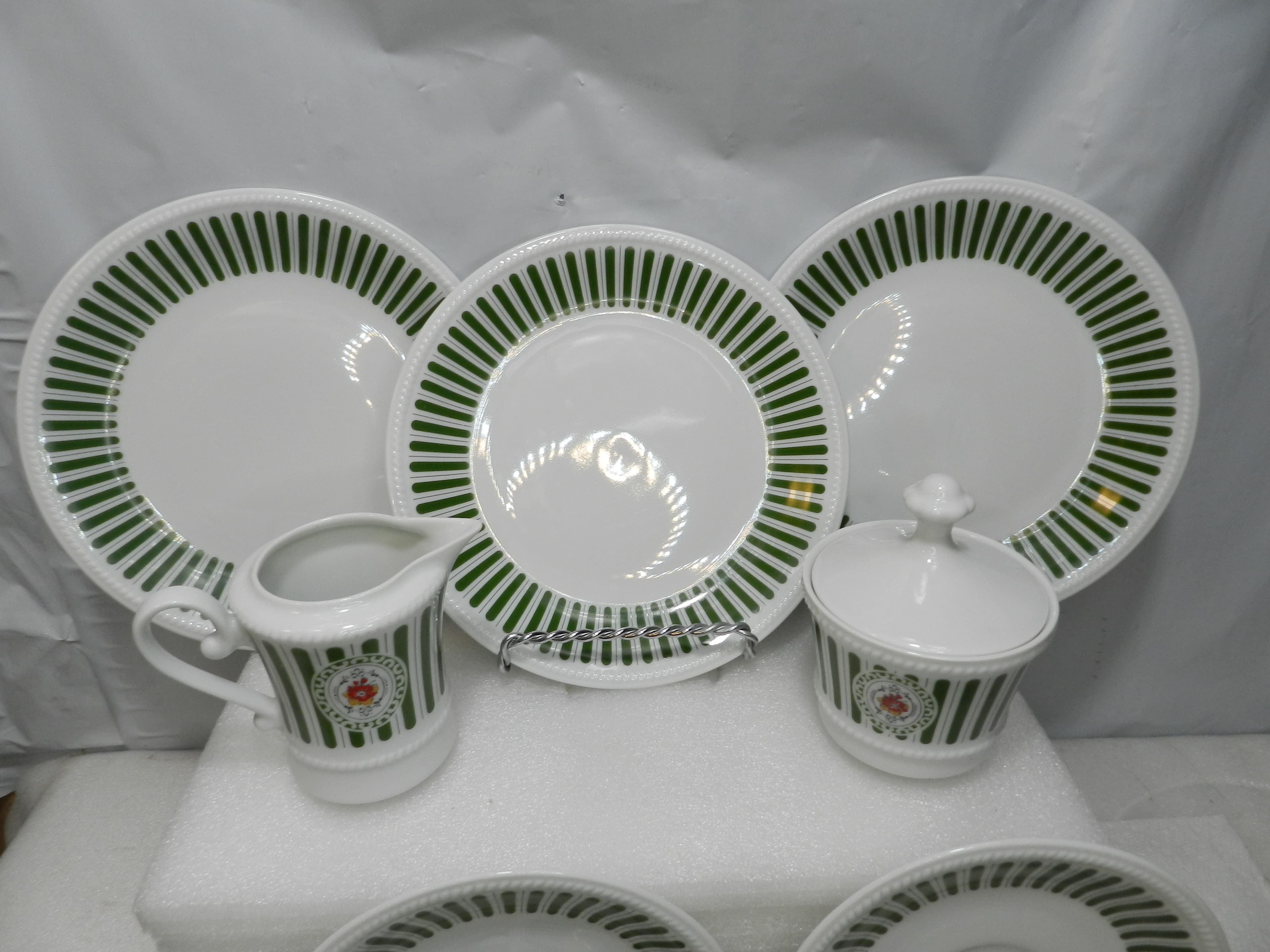 19PC VTG Vohenstrauss Johann Seltmann Porcelain Dinnerwear Floral & Stripes N46J - Thumbnail 7
