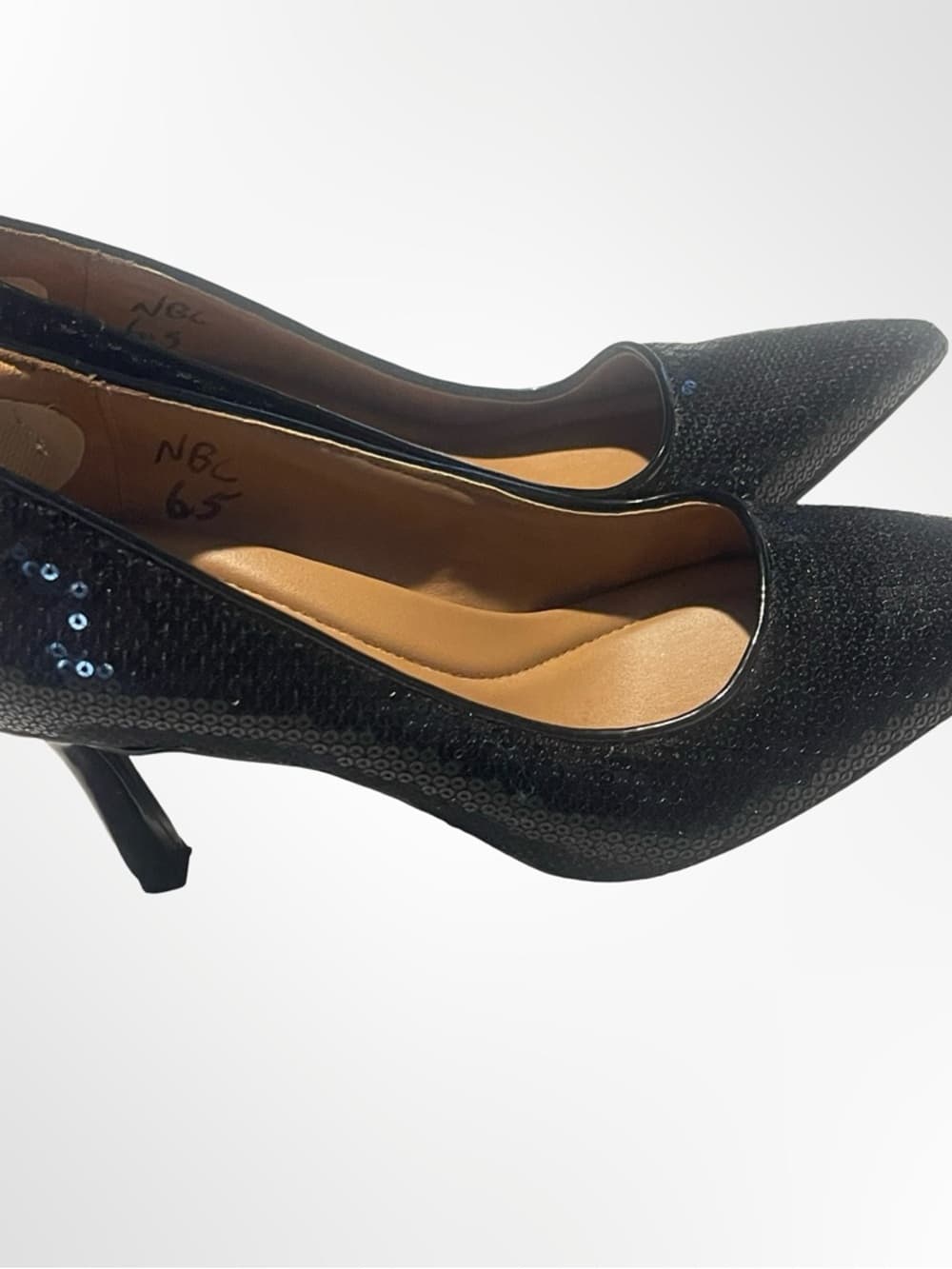 Nordstrom Black Sequin Pointed-Toe Pumps in size 6.5 - Thumbnail 2