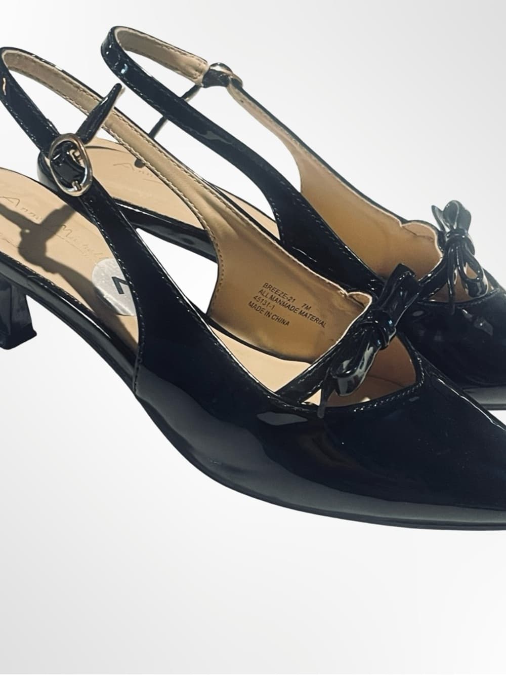 Ann Michelle Black Patent Pointed Toe Slingback heels with Bow in size 7 - Thumbnail 3