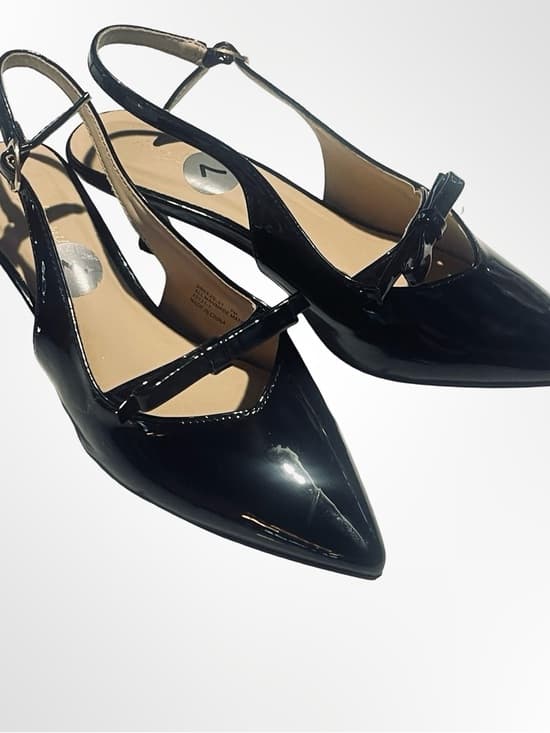 Ann Michelle Black Patent Pointed Toe Slingback heels with Bow in size 7 - Thumbnail 10