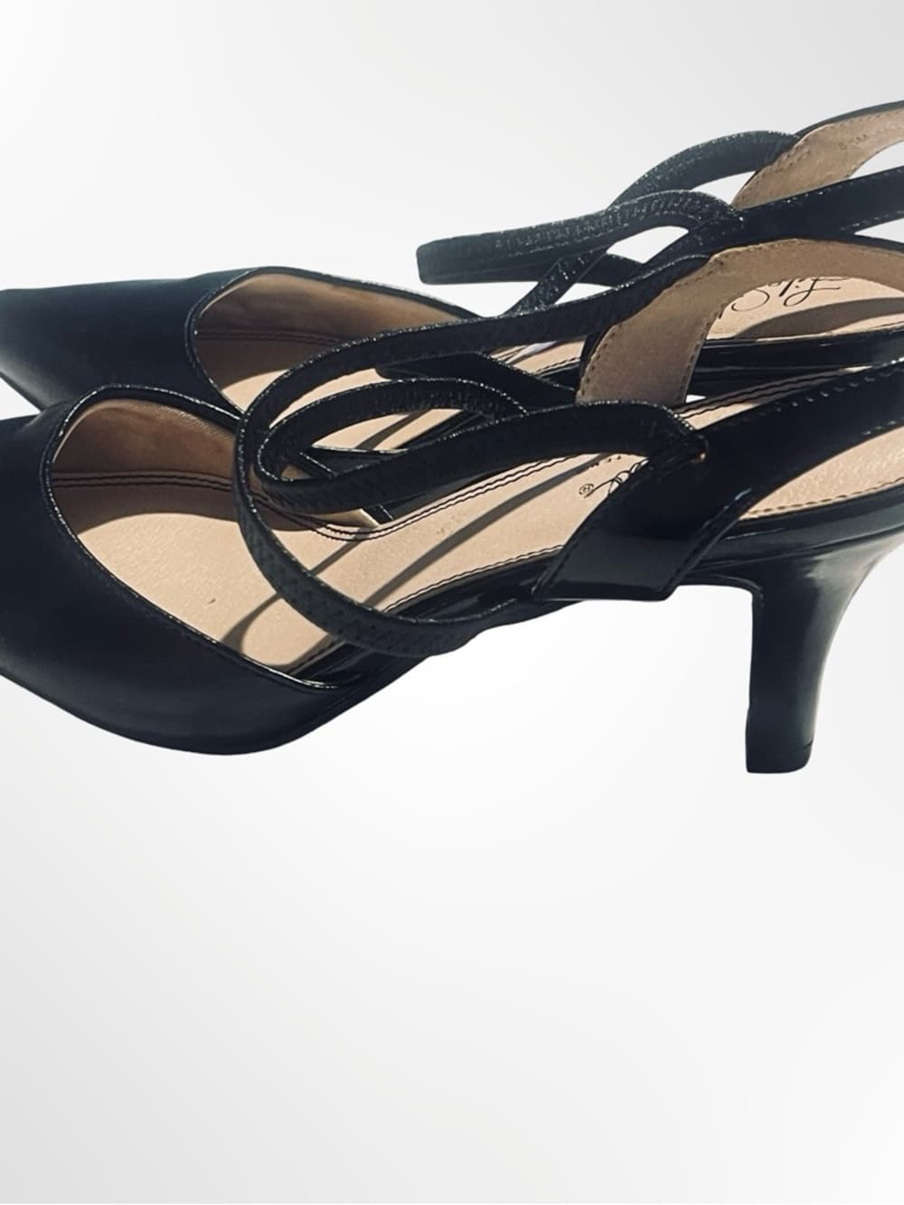 Life Stride Black Pointed Toe Strappy Slingback Pumps NWOT - Thumbnail 2