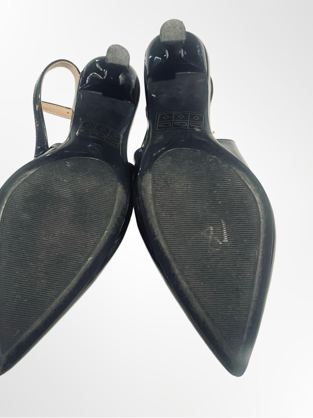 Ann Michelle Black Patent Pointed Toe Slingback heels with Bow in size 7 - Thumbnail 6