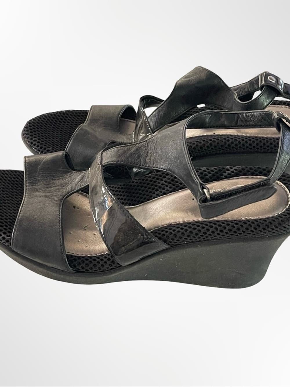 Easy Spirit Black Women's Wedge Sandals with in size 7.5 NWOT - Thumbnail 2