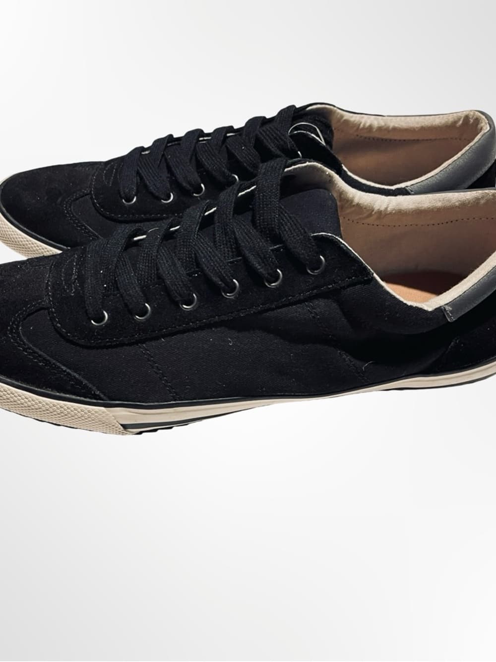Men's Black Low-Profile Canvas Sneakers in size 10.5 NWOT - Thumbnail 4