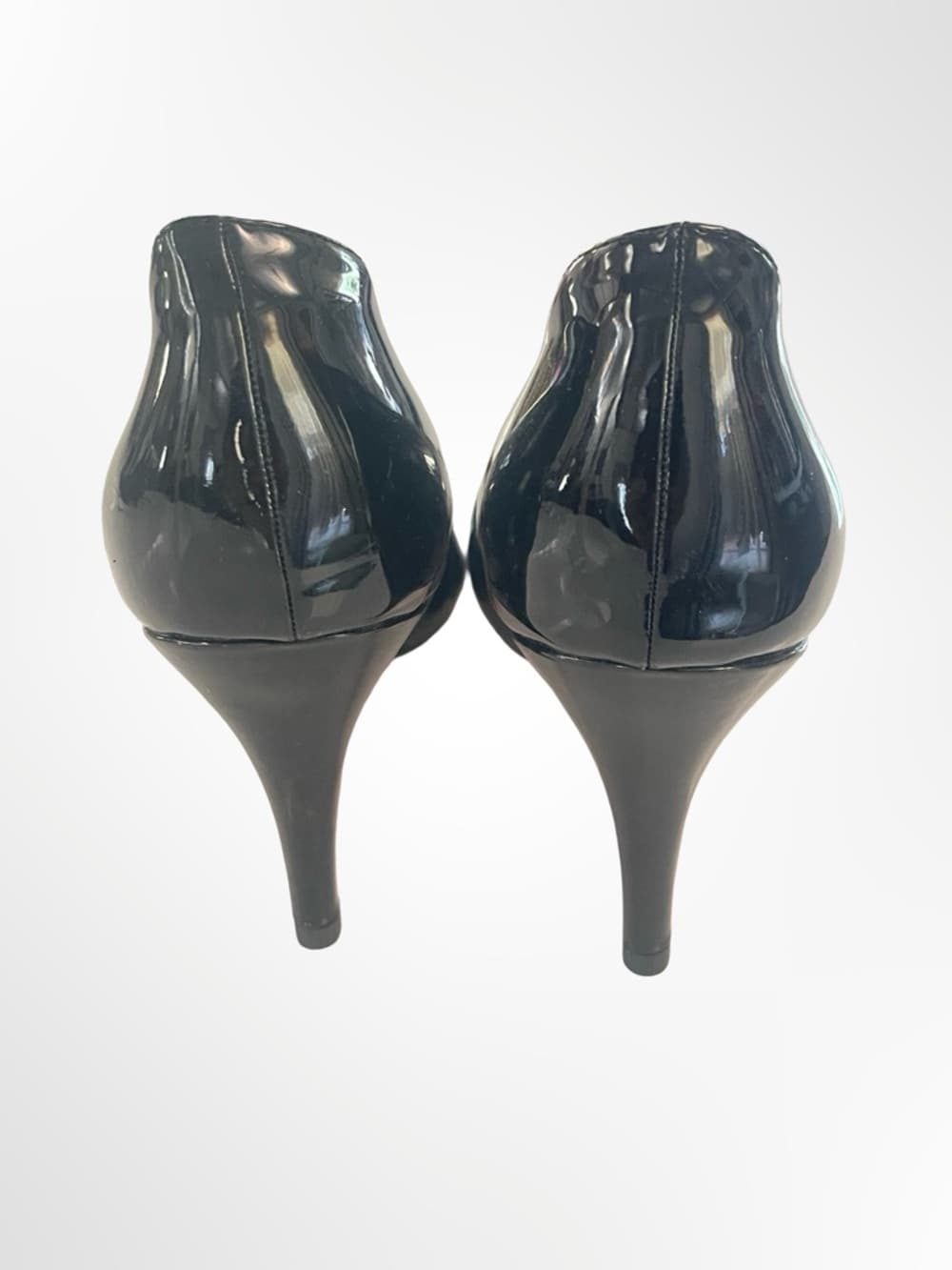Classic Black Patent Pointed-Toe Women's Pumps in size 8.5 - Thumbnail 2