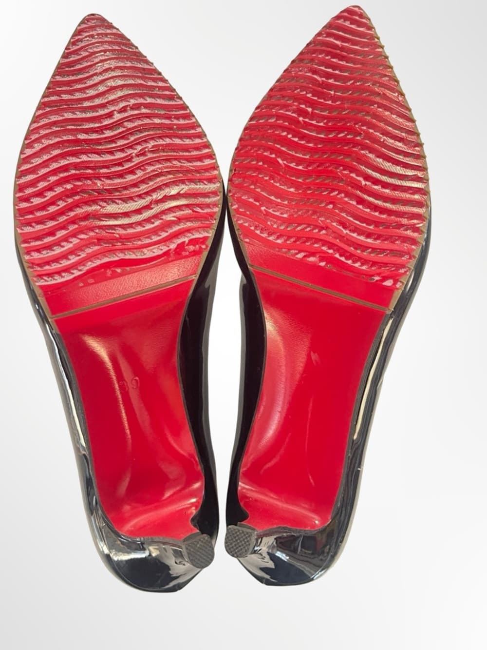 Classic Black Patent Pointed-Toe Women's Pumps in size 8.5 - Thumbnail 6