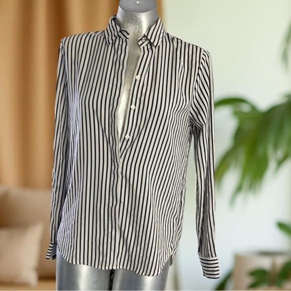 H&M XXS Black and White Striped Women's Top - Thumbnail 4