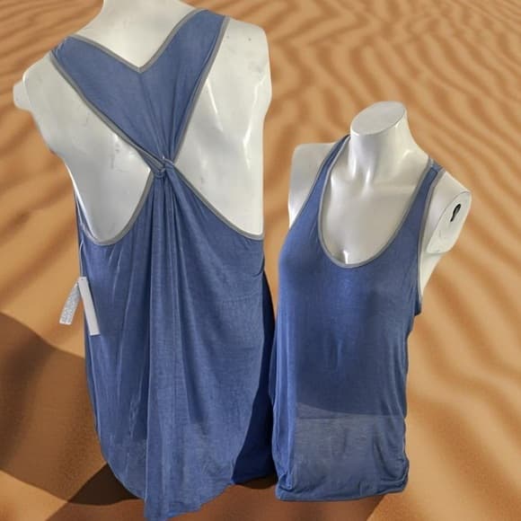2 Pack Blue Color Thread Soft and Airy Yoga Tank Top - NWT size S,M, L - Thumbnail 5