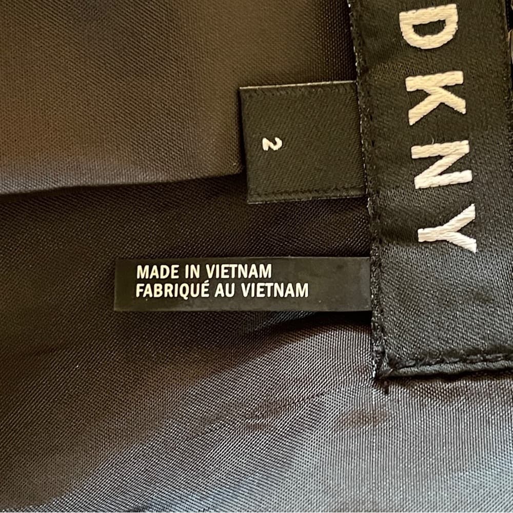 DKNY Black Business Vest Suit with Gold Accent - NWOT - Thumbnail 8