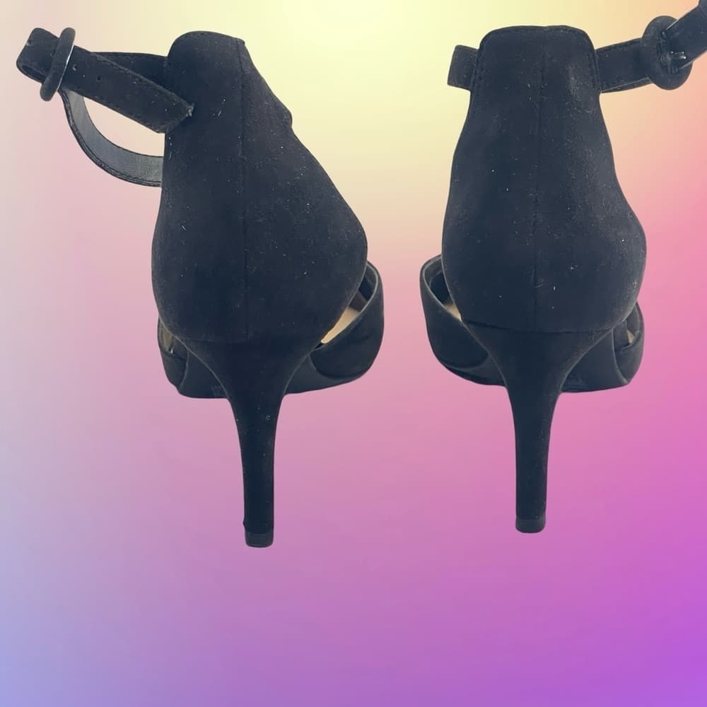 Kelly & Katie Black Ankle Strap Heels Size 10 - Thumbnail 3