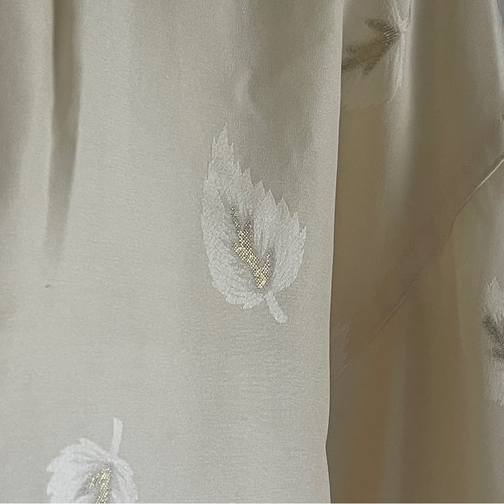 Elegant Cream Silk Spring Women's Jacket in Large - Thumbnail 2