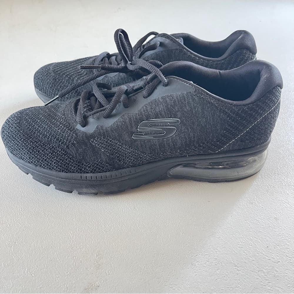 Skechers Men's Black Knit Sneakers in size 8 - Thumbnail 3