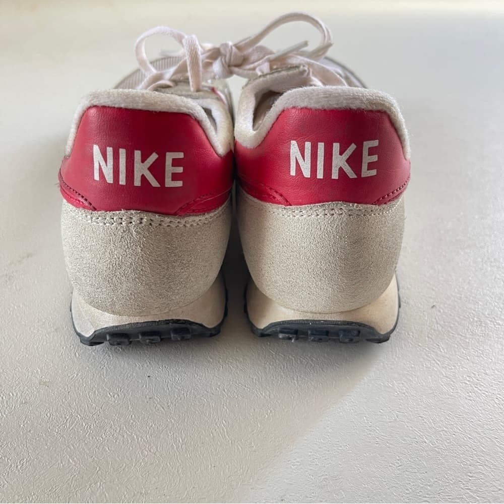 Nike Women's Red and Beige Sneakers in size 6.5 - Thumbnail 2