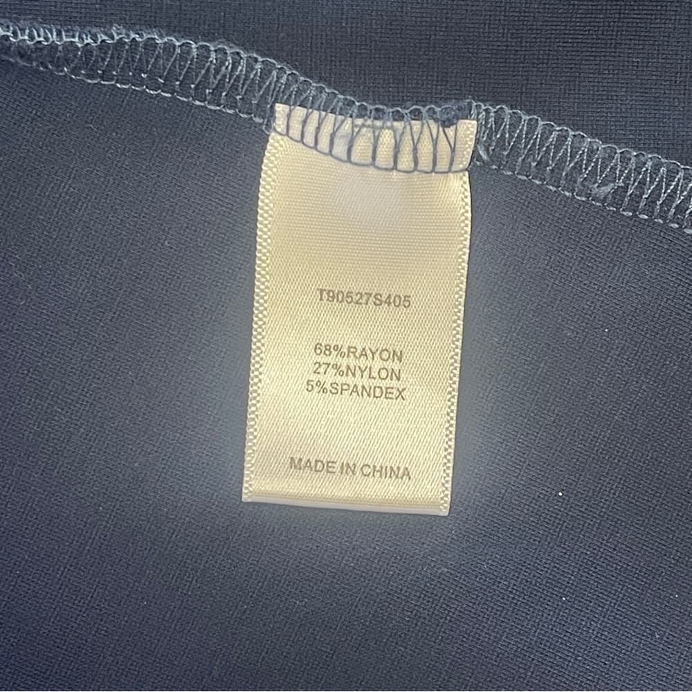 H&M Woman's Navy Blazer NWOT - many sizes available - Thumbnail 5