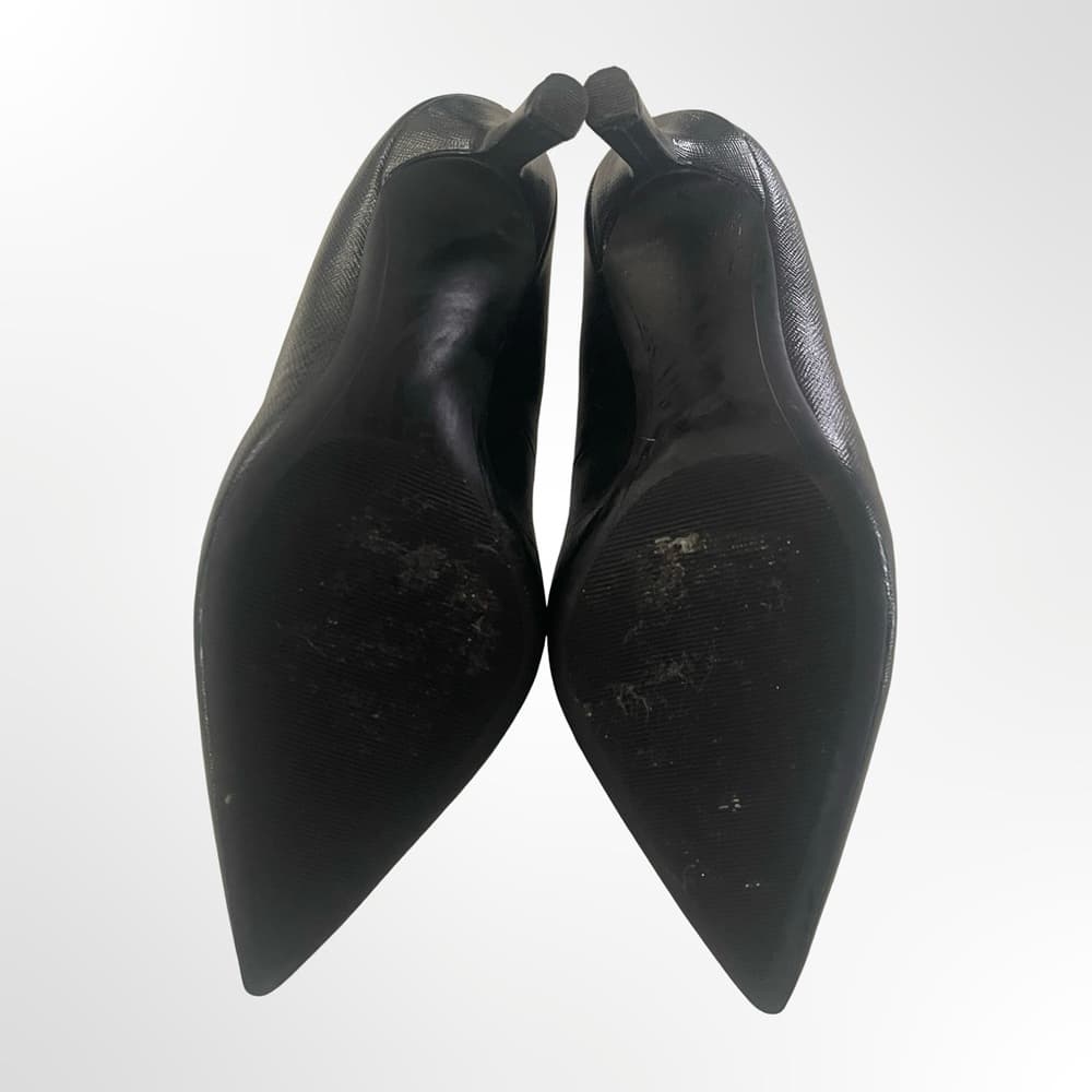 Nordstrom Rack Classic Black Pointed-Toe Women's Heels in 7 - Thumbnail 4
