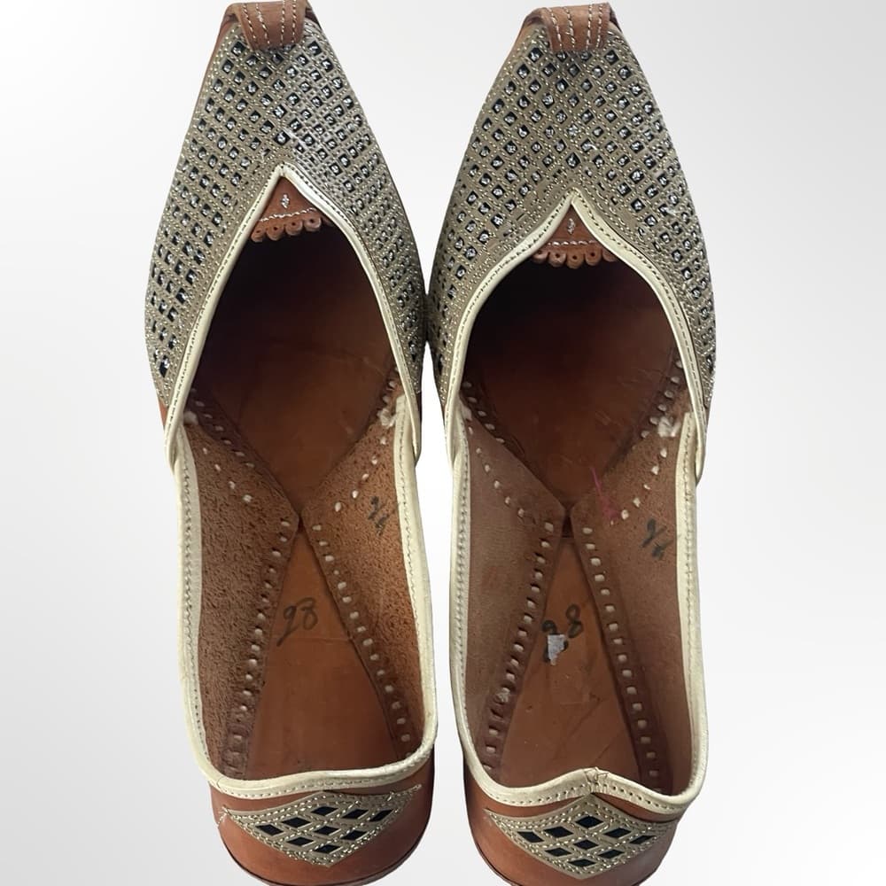 Handmade in Morocco Elegant Brown and Cream Women's shoes - Thumbnail 4