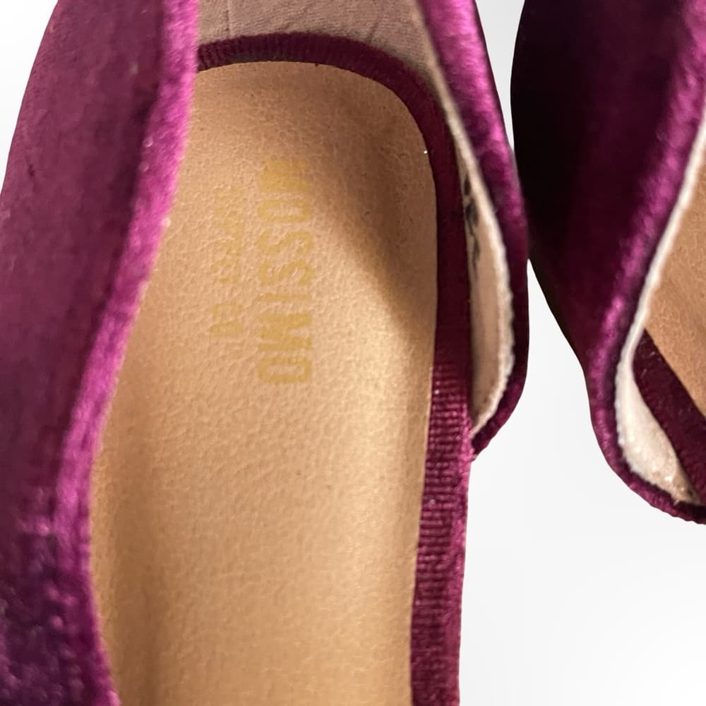 Mossimo Pointed Velvet D'Orsay Flats in Plum in 6.5 - Thumbnail 6