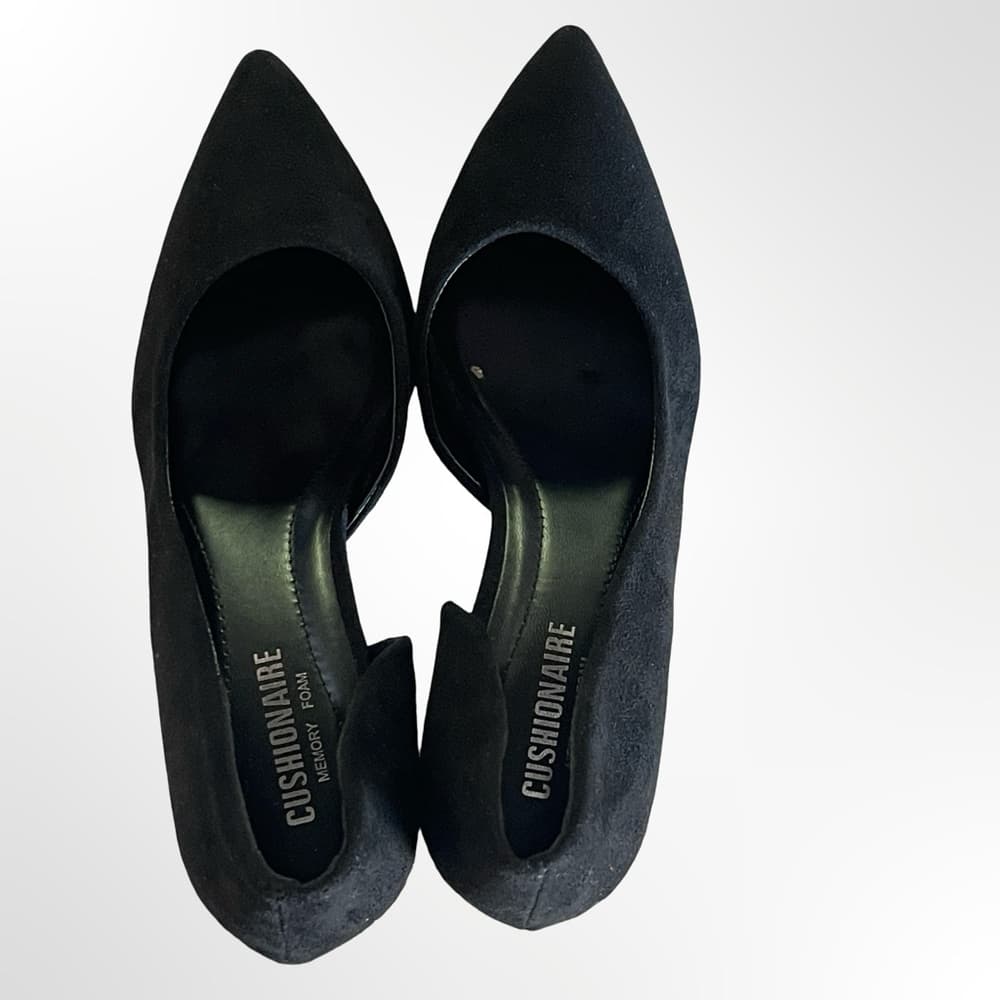 Cushionaire Classic Black Pointed Toe Pumps - Women size 8.5 - Thumbnail 5