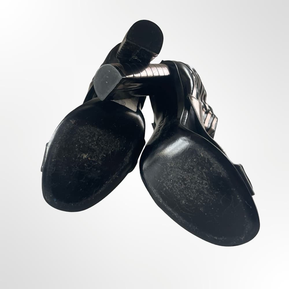 Robert Clergerie Black and Gold Heels in size 6 - Thumbnail 3