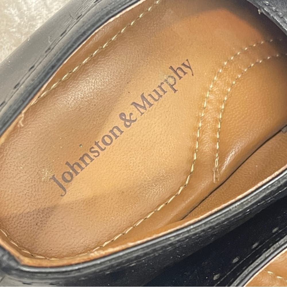 Johnston & Murphy Black Men's Leather Dress Shoes size 9 - Thumbnail 5