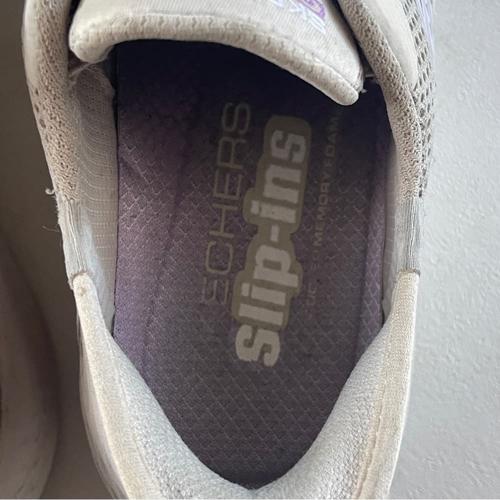 Skechers Light Beige Athletic Shoes in size 6.5 - Thumbnail 5