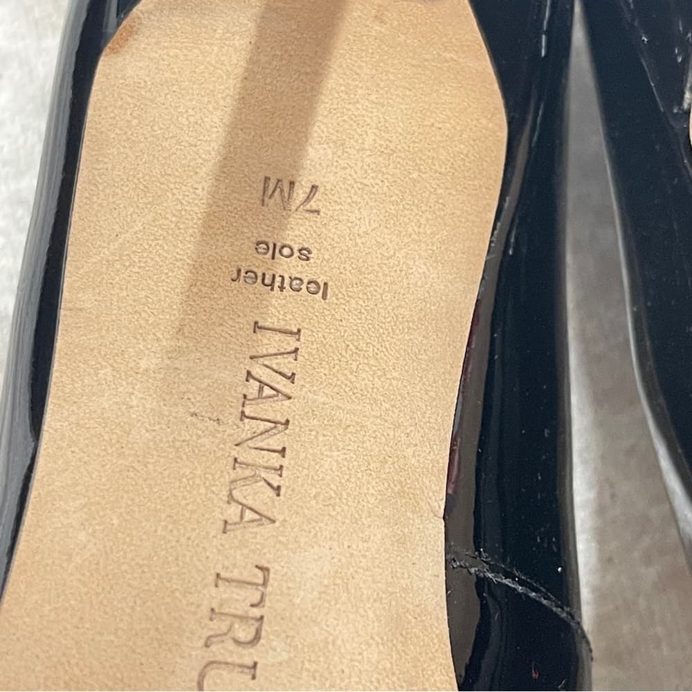 Ivanka Trump pointed toe Black Leather Pumps in size 7 - Thumbnail 7
