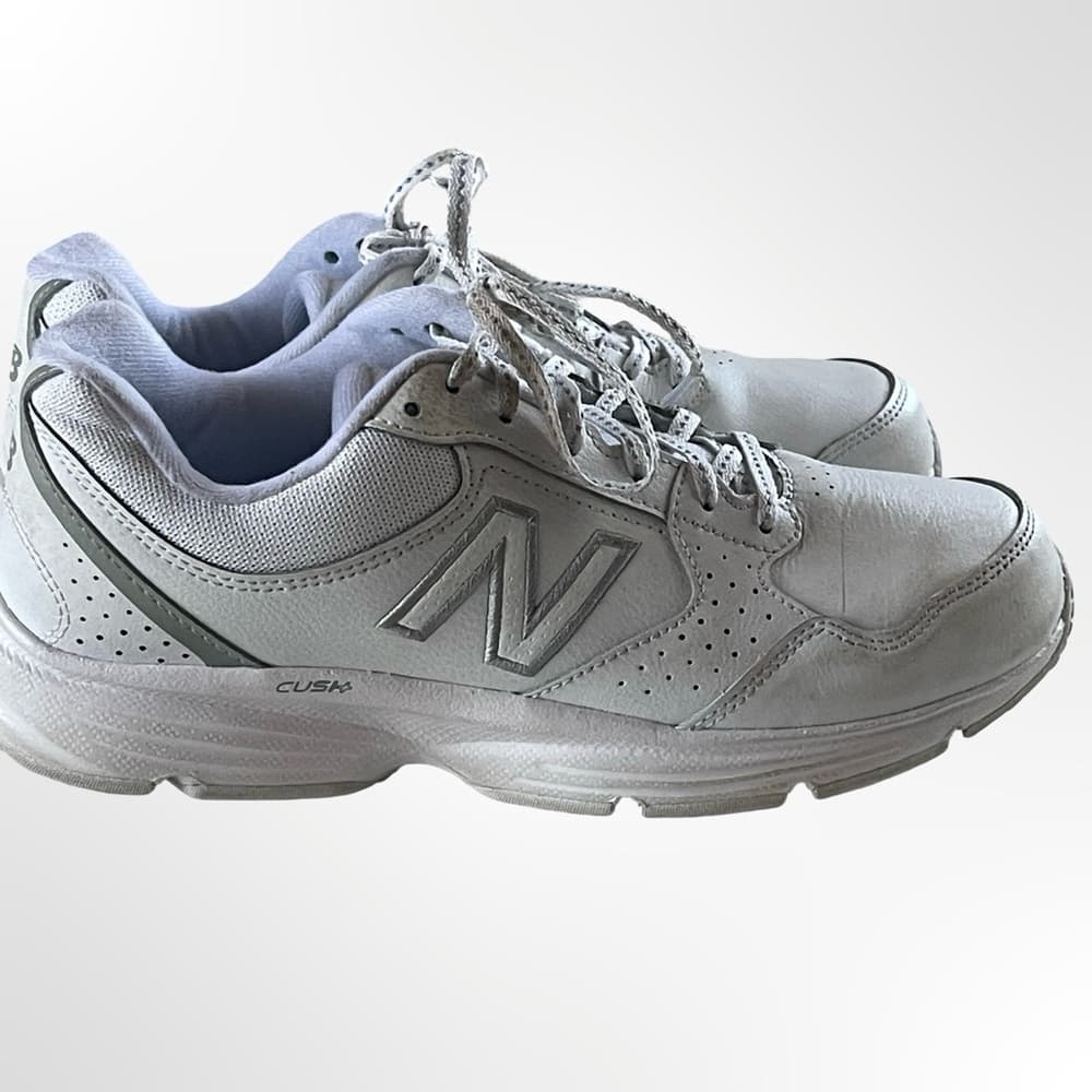 New Balance Women's White Sneakers in size 9 - Thumbnail 2