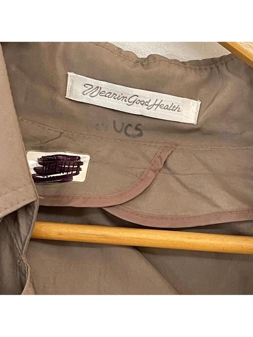 Men's Double-Breasted Trench Coat - folds in carry pack - Thumbnail 5