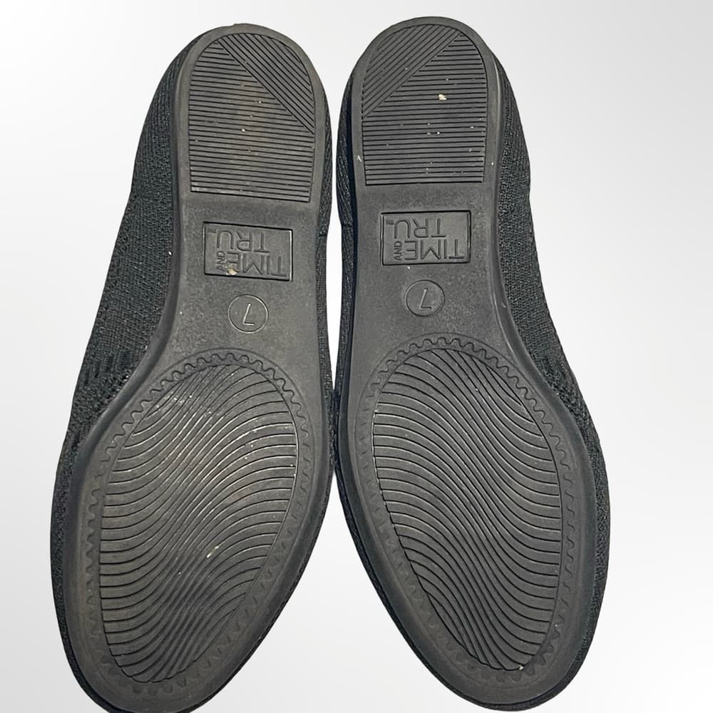 Time and Tru Knit Slip-On Loafers in Black NWOT - Thumbnail 4