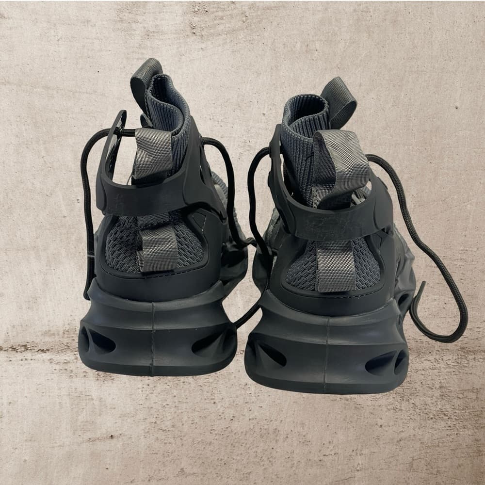 Gray High-Top Sneakers with steel toes - size 6W - Mint! - Thumbnail 2