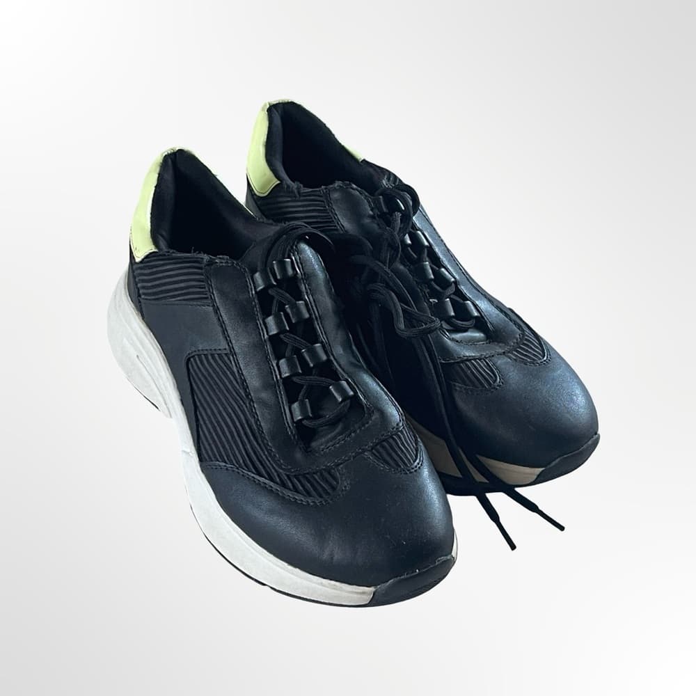Forever 21 Women's Black Athletic Shoes in size 7 - Thumbnail 6