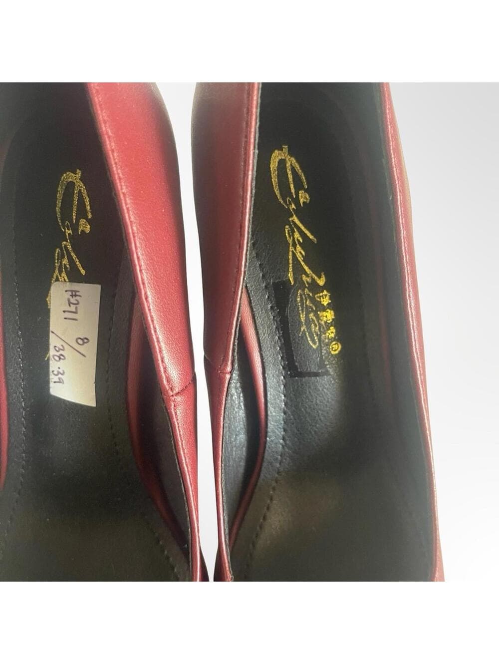 Women's Pointed Toe Pumps in Burgundy size 8 - Thumbnail 6