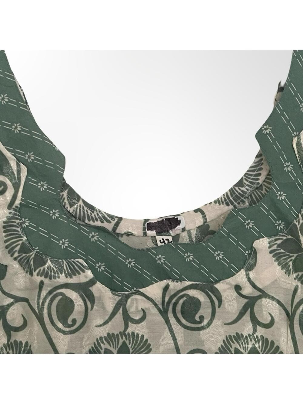 Women's Green Floral Tunic Dress In size Large to XL - Thumbnail 2