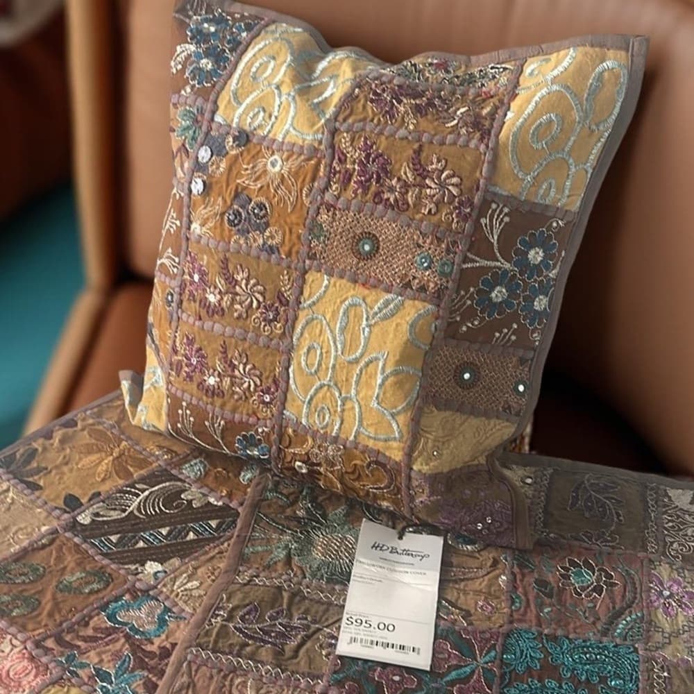 Handmade HD Buttercup Embroidered Patchwork Pillow Cover - Brown 16x16 - Thumbnail 6
