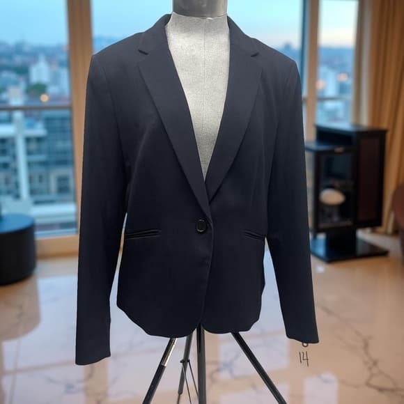 Classic Dark Navy Women's Blazer size 14 - Thumbnail 7