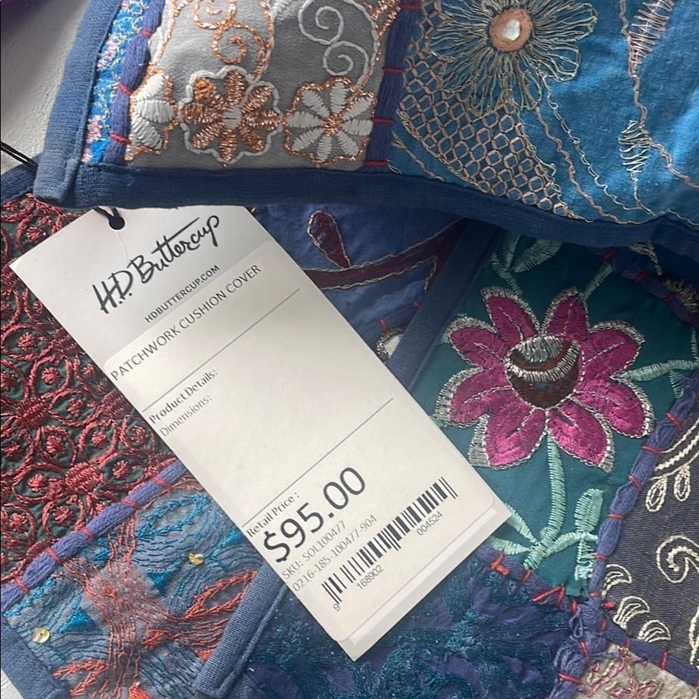 Handmade HD Buttercup Patchwork Embroidered Pillow Case - 16x16 - Thumbnail 2