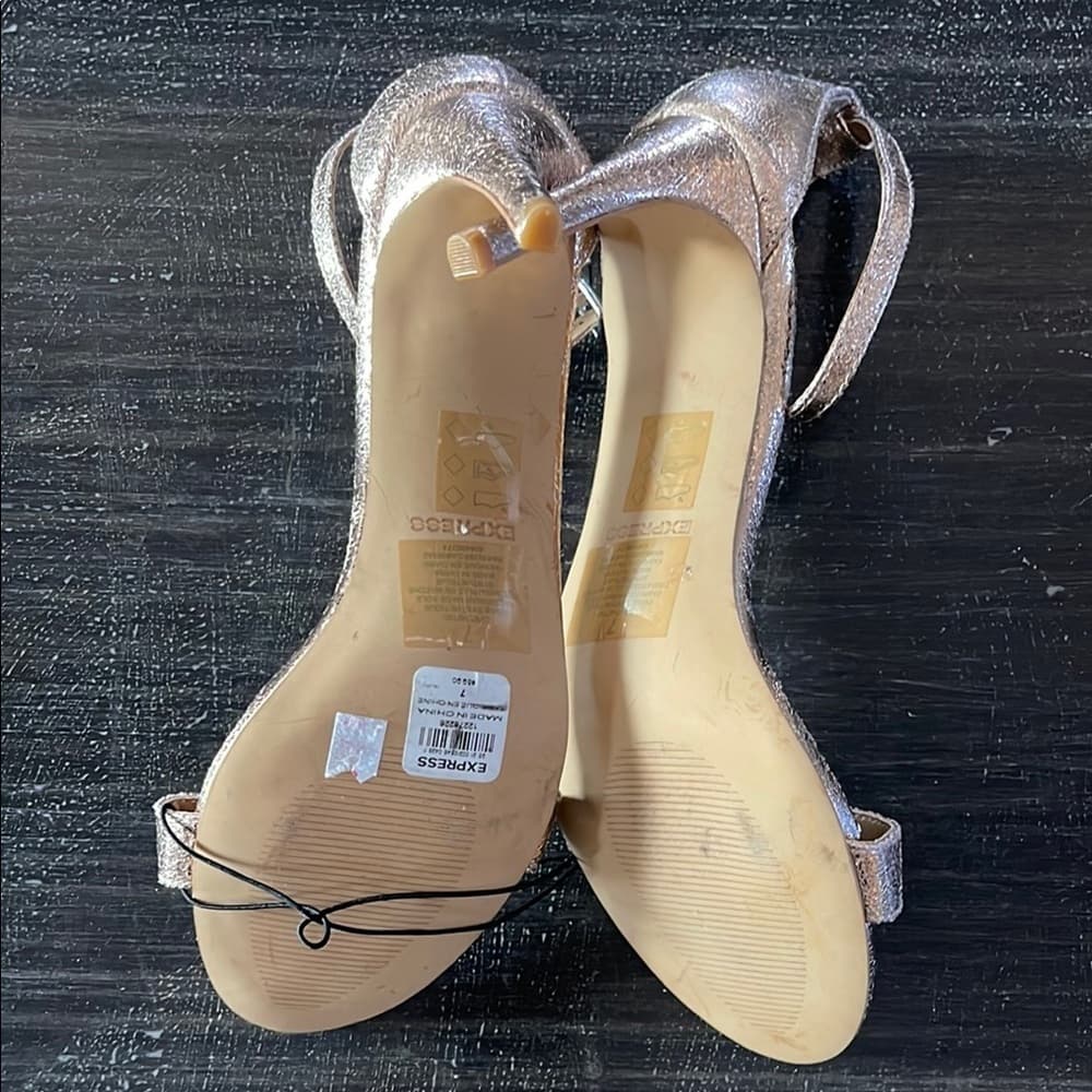 Express Elegant Metallic High Heel Sandals size 7 - NWHT - Thumbnail 5