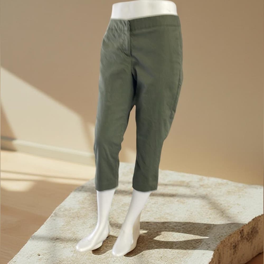 AttentionOlive Green Cropped Slim Fit Pants size 4 - Thumbnail 5