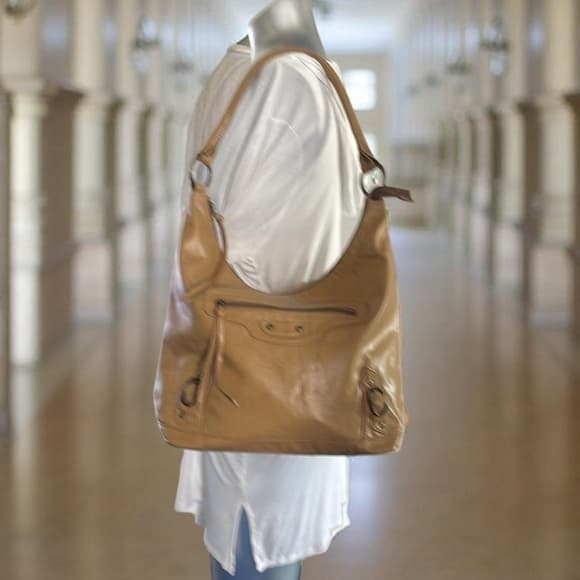 Unbrnded Tan Medium sized Leather Shoulder Bag - Thumbnail 5