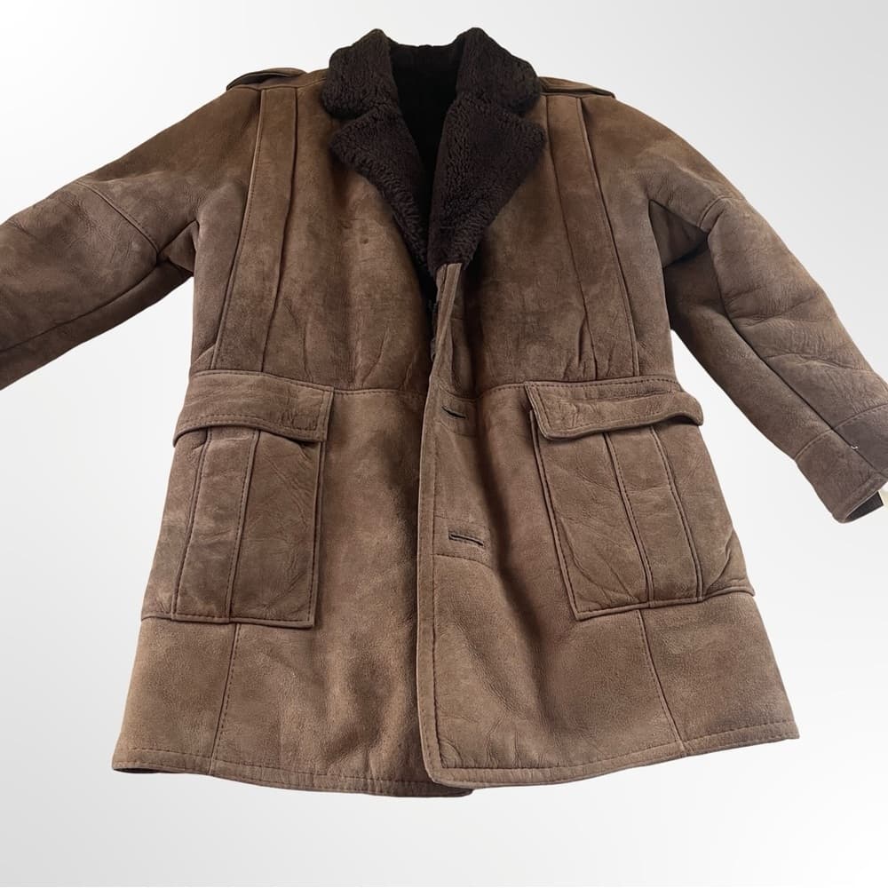 Texas Tanning Men's Brown Genuine Shearling Coat size 36 - Thumbnail 2