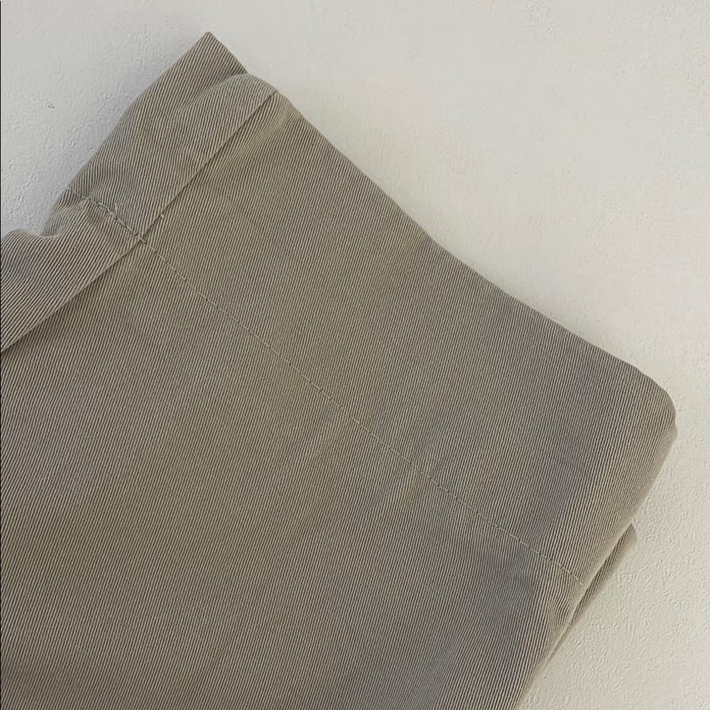 GAP Men's Easy Fit Tan Pants - size 32/27 or 32/32 - Thumbnail 3