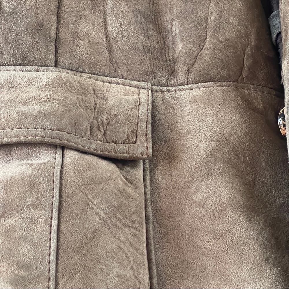 Texas Tanning Men's Brown Genuine Shearling Coat size 36 - Thumbnail 4