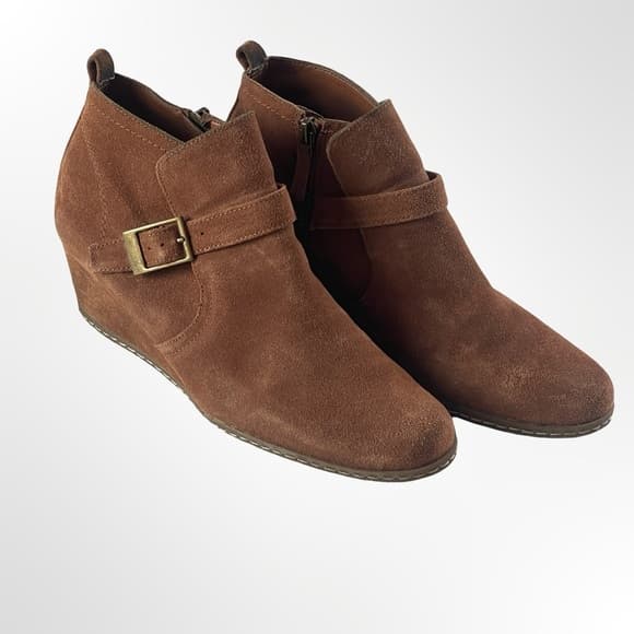 Franco Sarto Brown Suede Ankle Boots in size 9.5 - Thumbnail 8