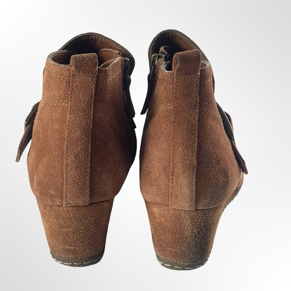 Franco Sarto Brown Suede Ankle Boots in size 9.5 - Thumbnail 3