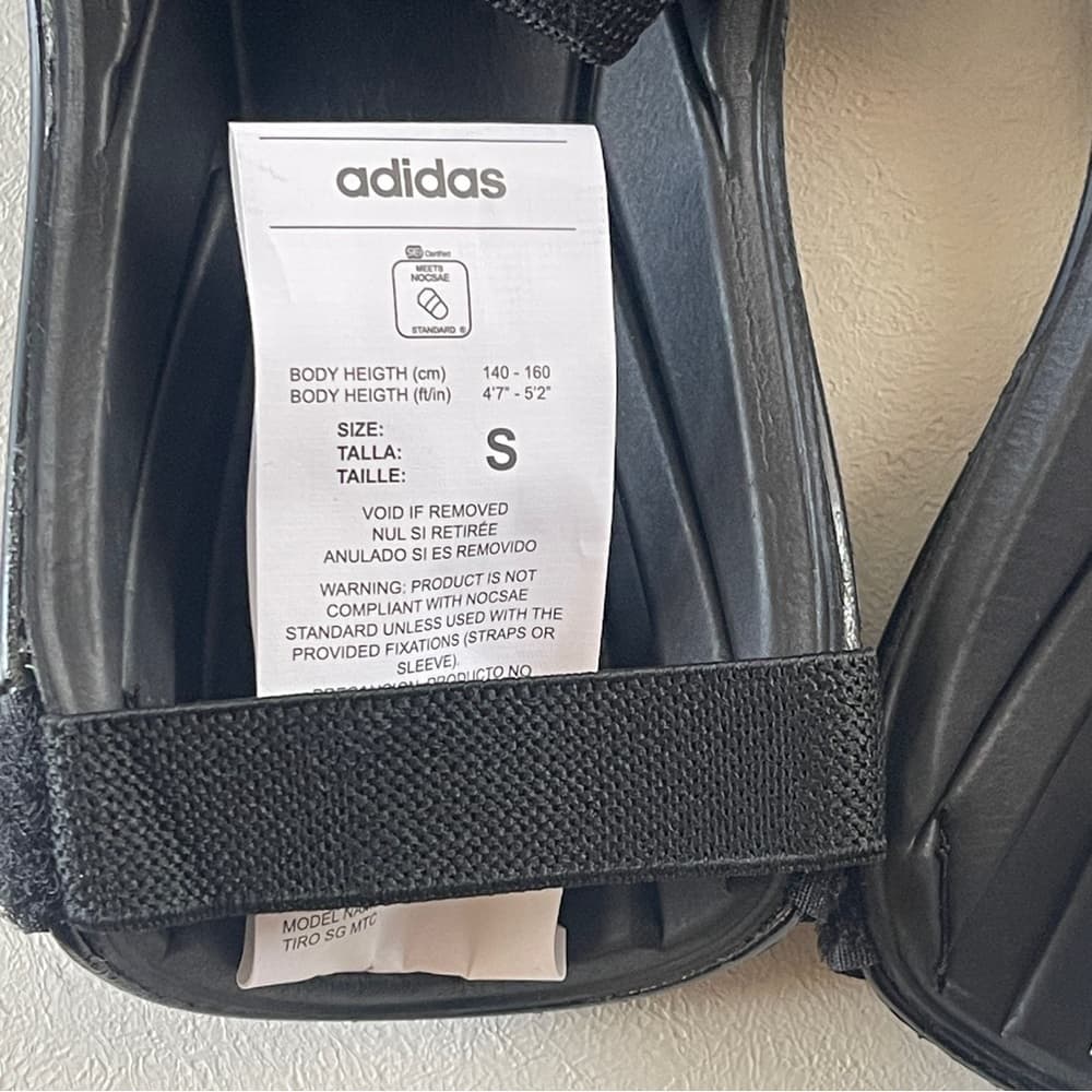 4 Pairs of NWT Adidas Black Shin Guard sets in size S - Thumbnail 8